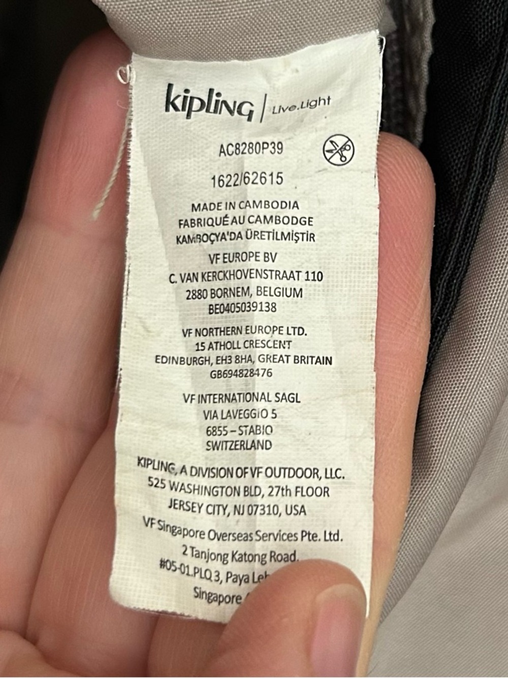 Kipling - Sabina Mini Crossbody in black - Picture 9 of 15